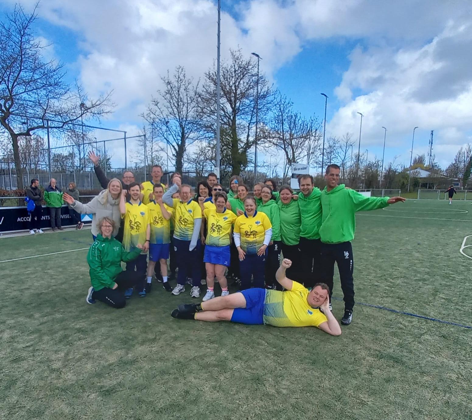 Sportieve veld start Dijkvogels G3 bij Ondo